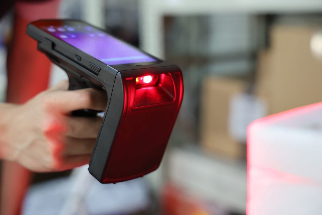 How to choose the best Handheld Barcode Scanner for your warehouse