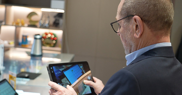 Warehouse rugged tablet used for store replenishment, inventory synchronization and backroom stock management