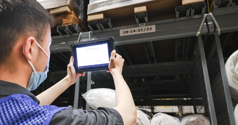 Rugged tablet used for warehouse rack inspection and inventory tracking
